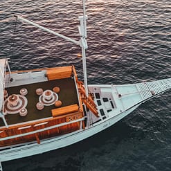 Sewa kapal Labuan BAjo